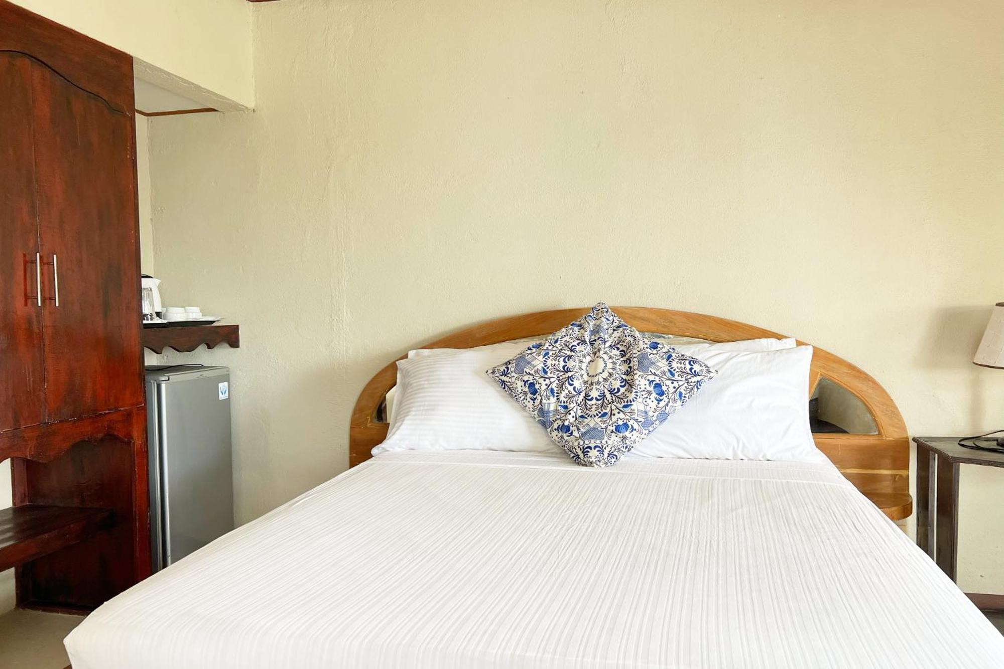 La Puerta Al Paraizo Guimaras Powered By Cocotel Room photo